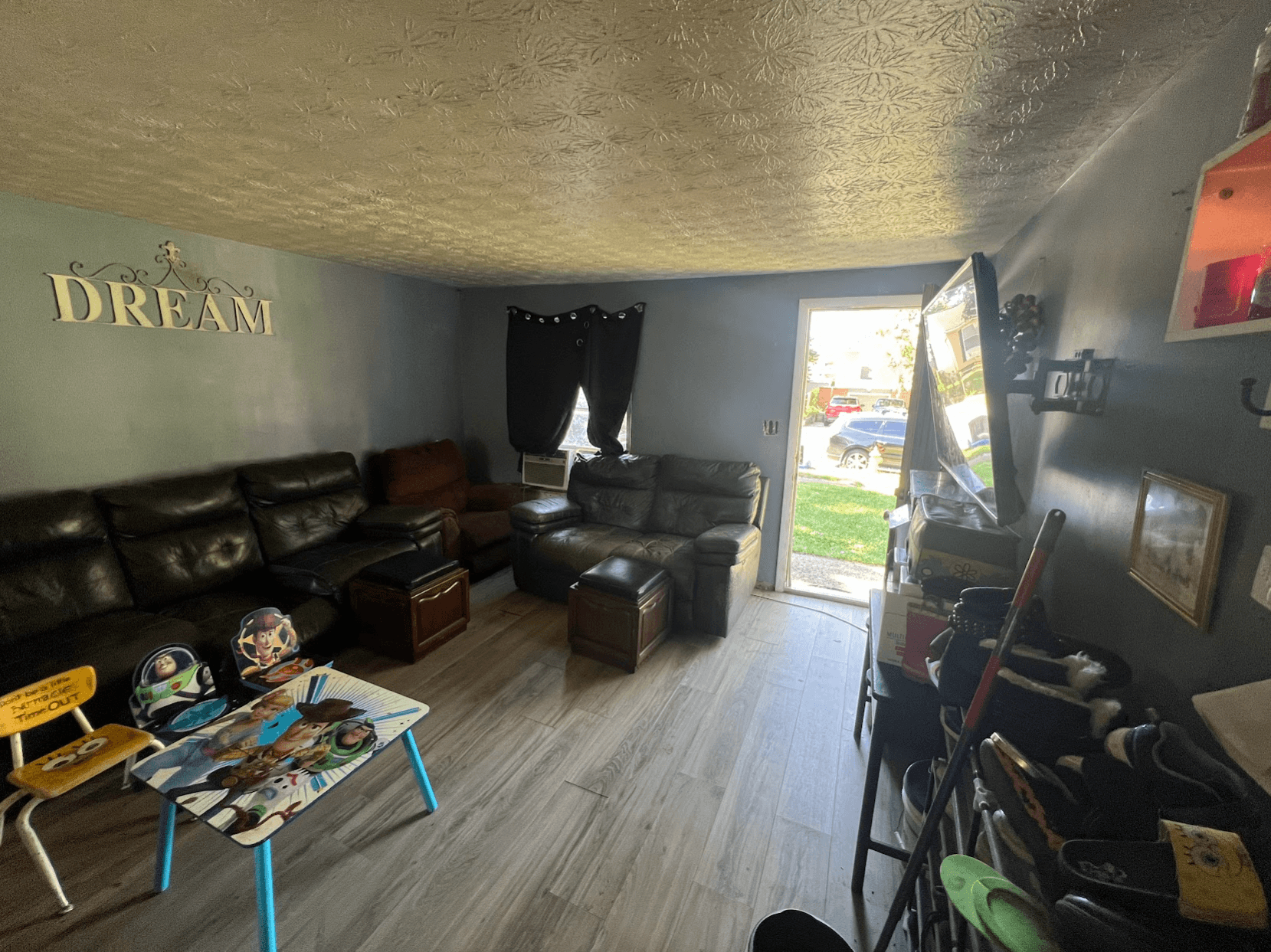 684 Redford Ave, Columbus, OH 43207 Eternal Prosperity Solutions